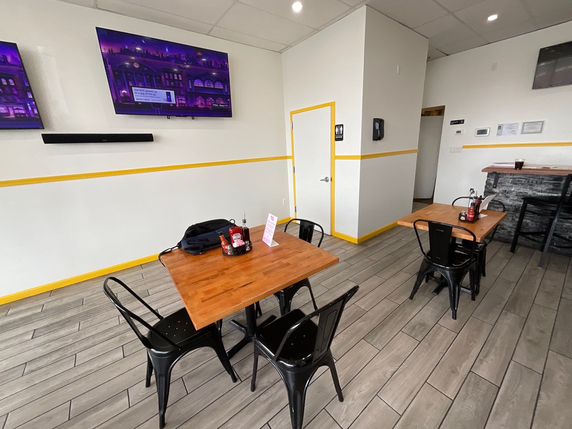 Philadelphia Modern Restaurant Interior with Fresh Paintwork