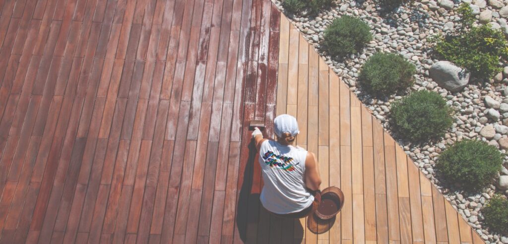 Is Your Deck Ready for Another Texas Summer? Signs It’s Time for Professional Deck Staining or Painting