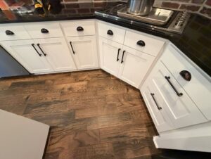 Kitchen Cabinet Painting Company Near Me